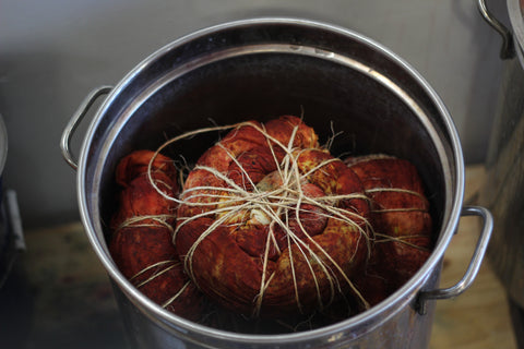 Bundle dye in the pot