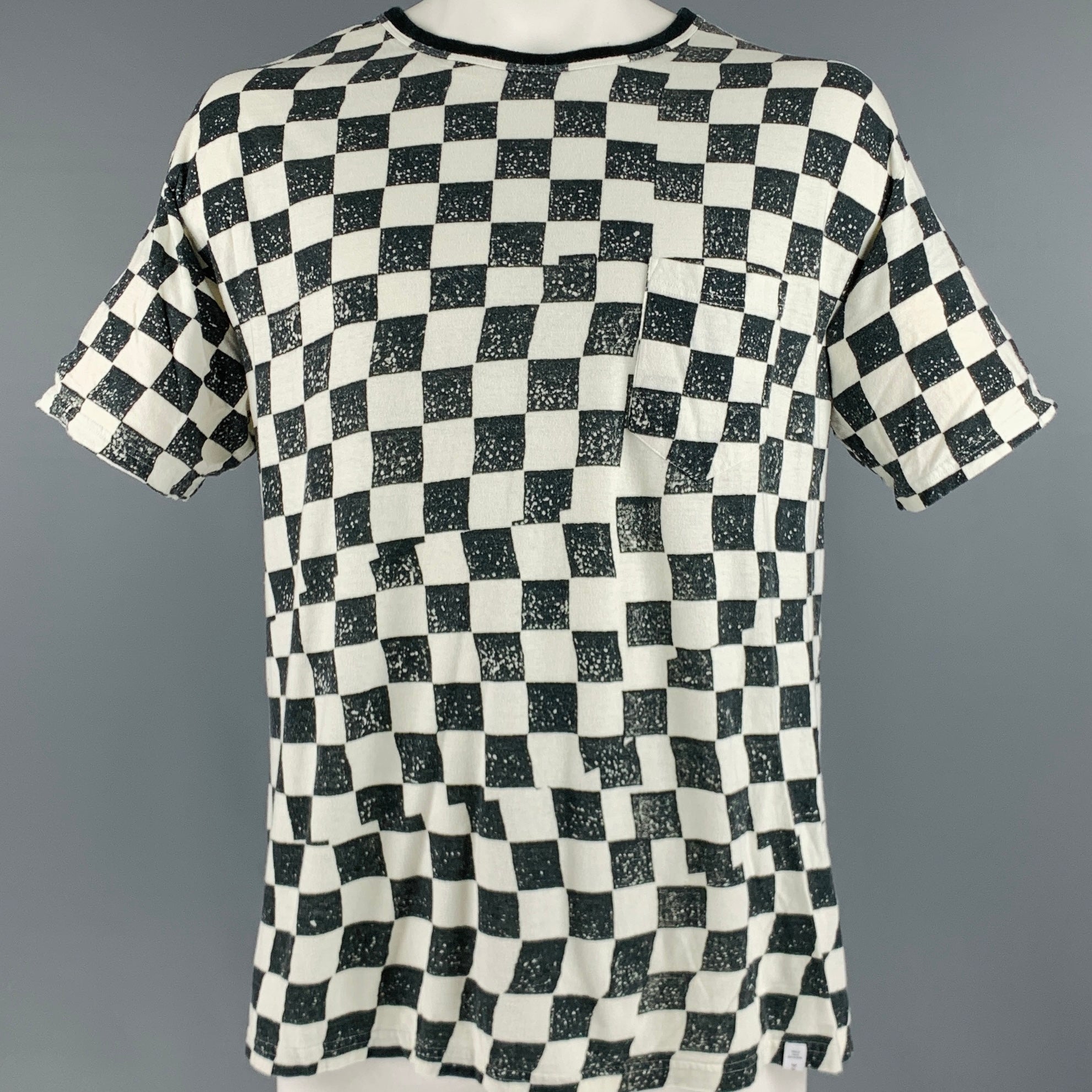 SUPREME x HANES Size L Black White Checkered Cotton Crew-Neck T-shirt – Sui  Generis Designer Consignment