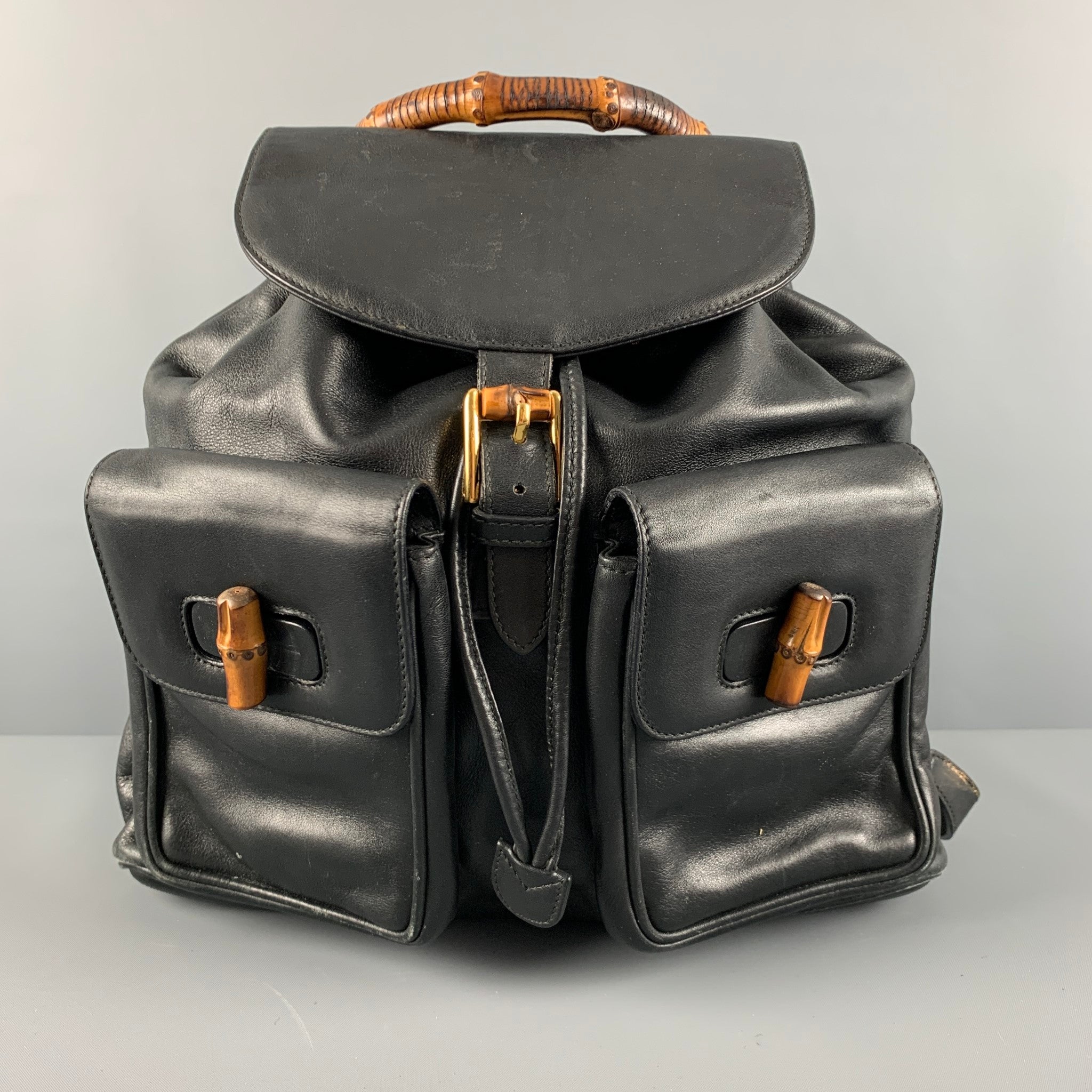 LONGCHAMP Mint Faux Leather Shoulder Bag – Sui Generis Designer Consignment