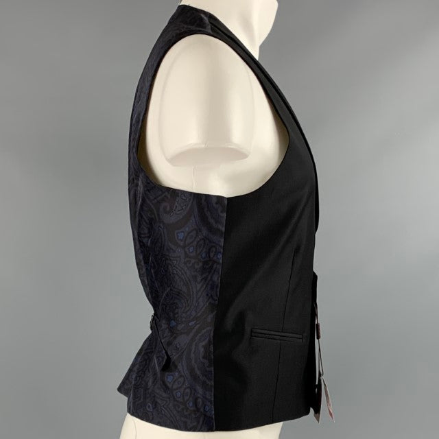 NEIMAN MARCUS Size L Black Merino Wool Blend Zip Up Vest (Indoor) – Sui  Generis Designer Consignment