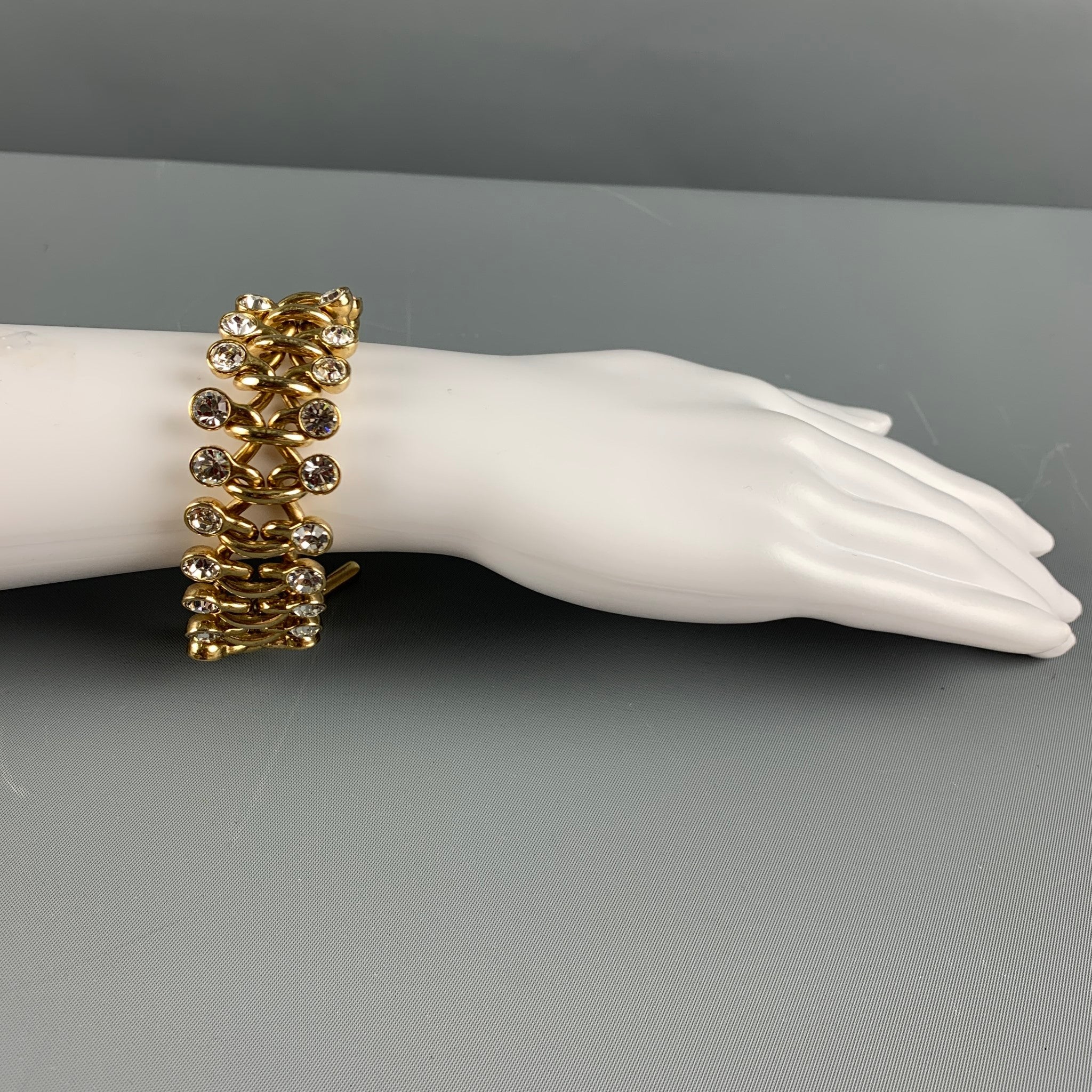 Bracelets – Sui Generis Designer Consignment