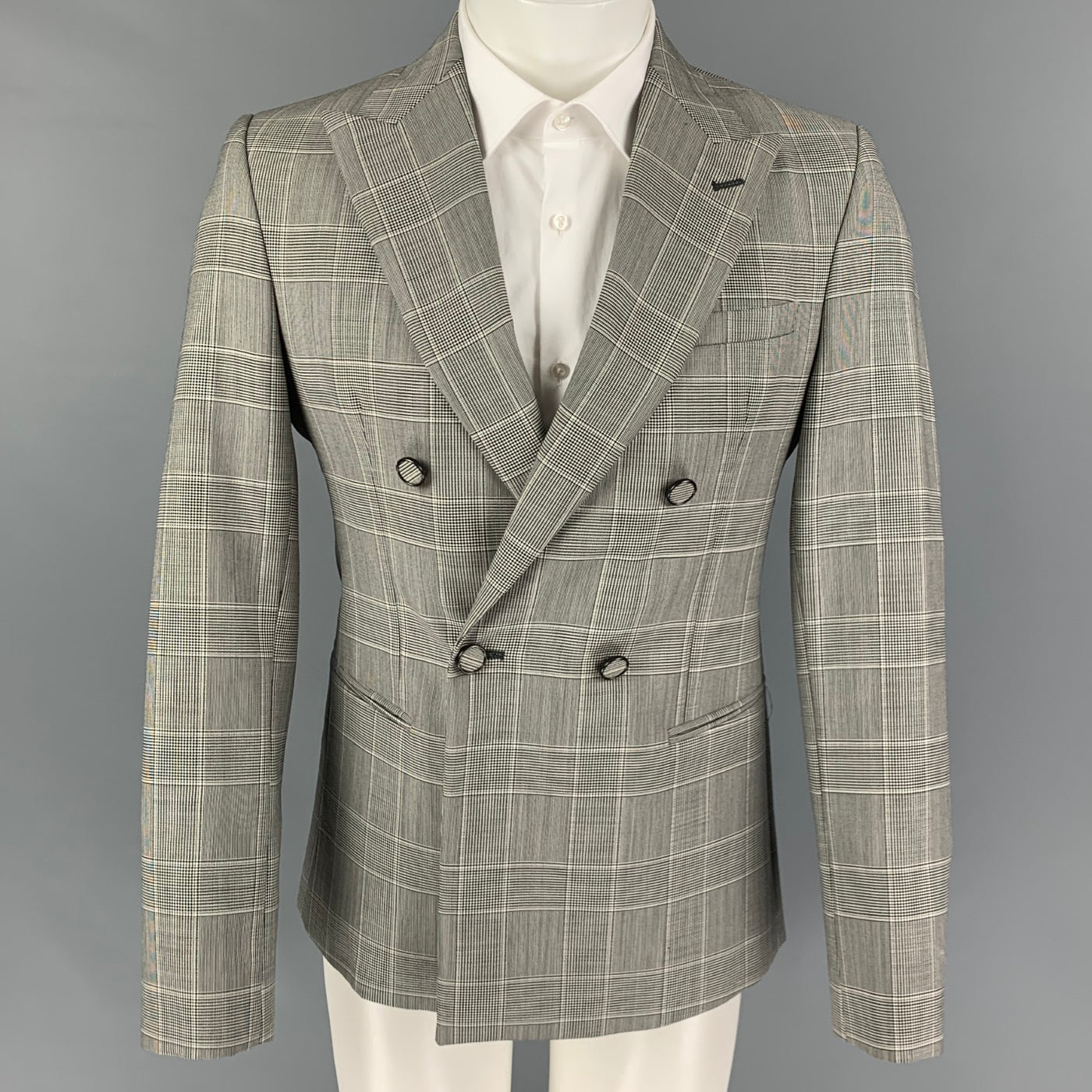EMPORIO ARMANI Size 38 Black White Glenplaid Wool Mohair Sport Coat – Sui  Generis Designer Consignment