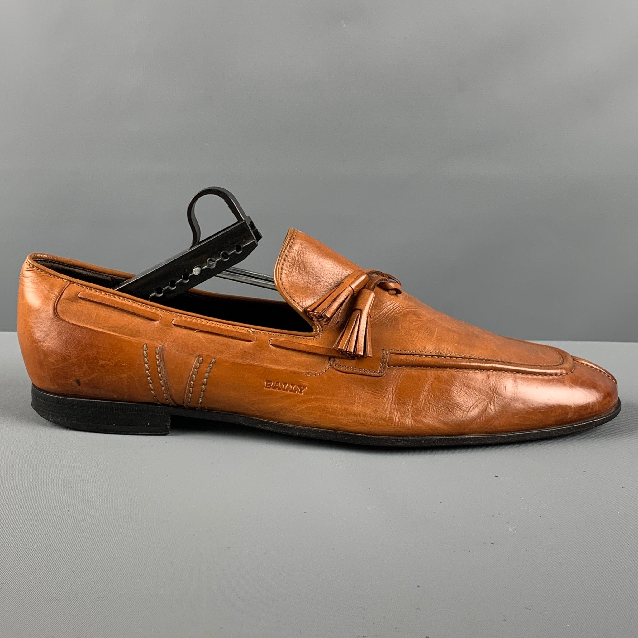 Magnanni Louie Brown Crocodile Skin Penny Loafers