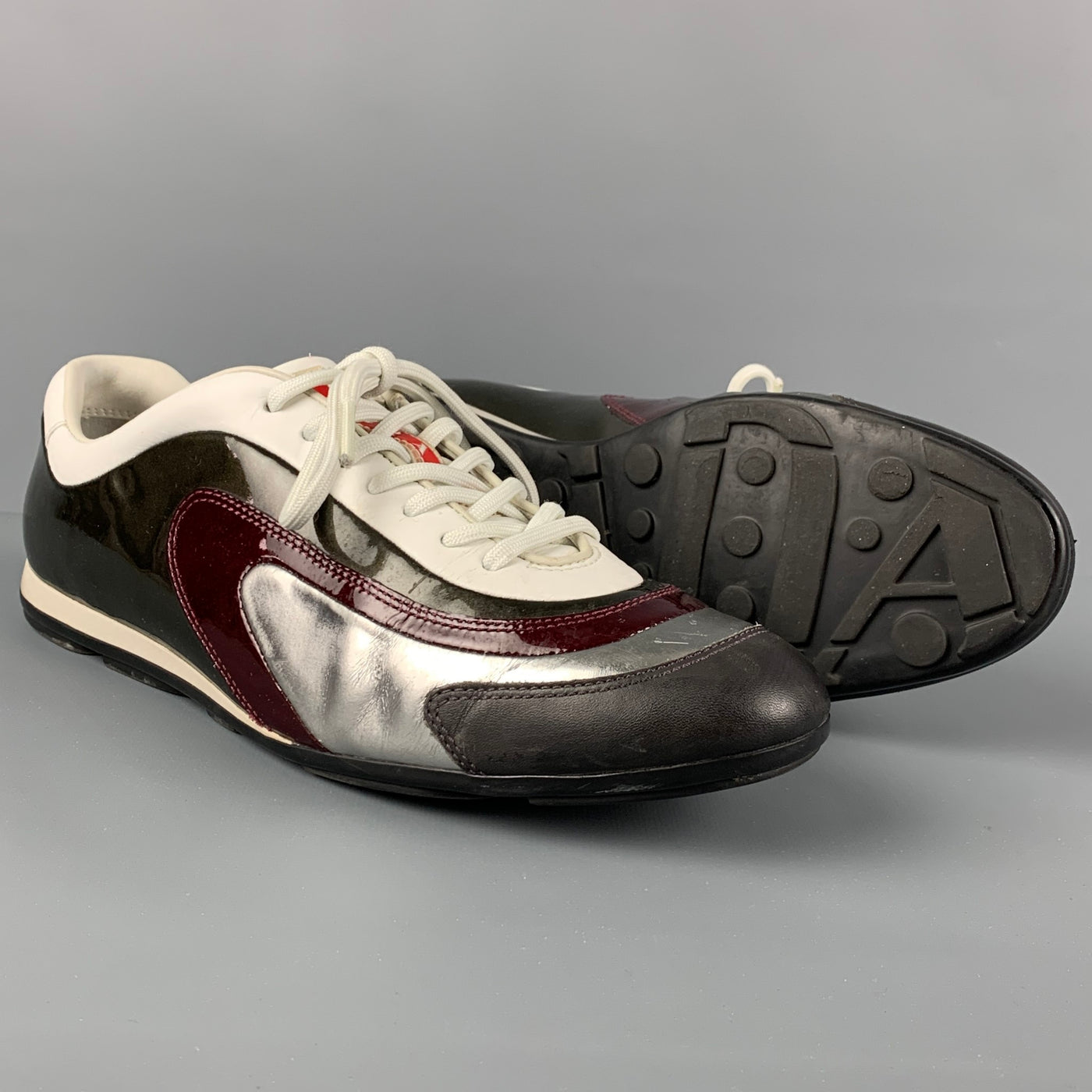 PRADA Size  Olive White Silver Color Block Lace Up Sneakers – Sui  Generis Designer Consignment