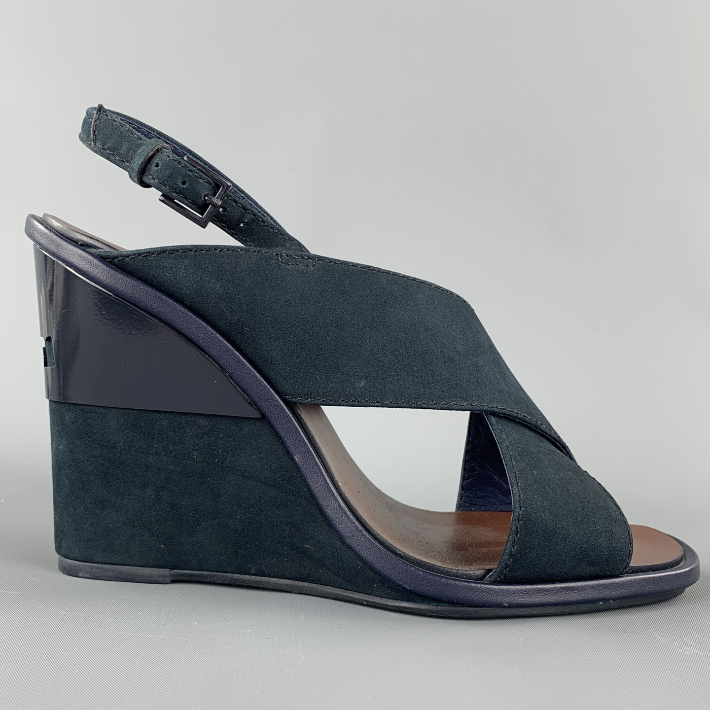 TORY BURCH Size 7 Navy Suede Criss Cross Strap Wedges – Sui Generis  Designer Consignment