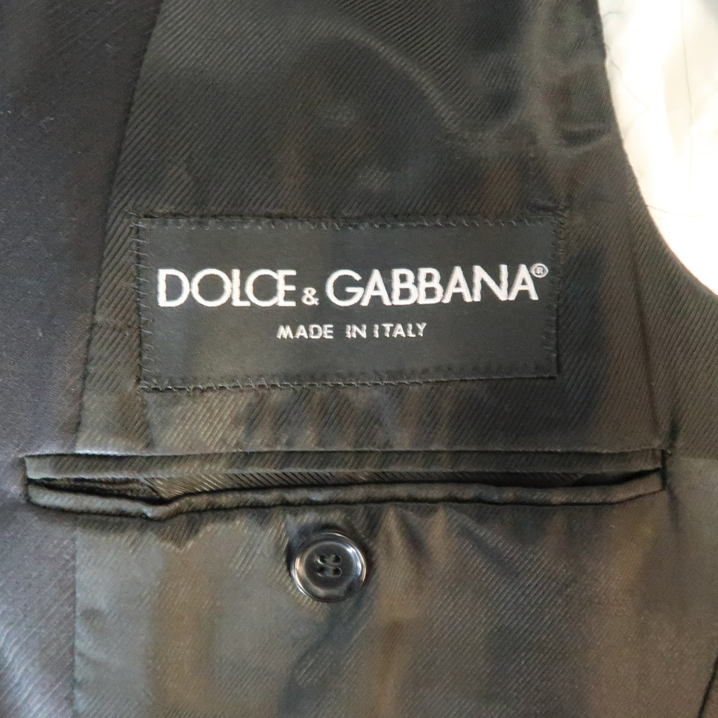 DOLCE & GABBANA 38 Short Black Diagonal Stripe Wool Notch Lapel Sport – Sui  Generis Designer Consignment