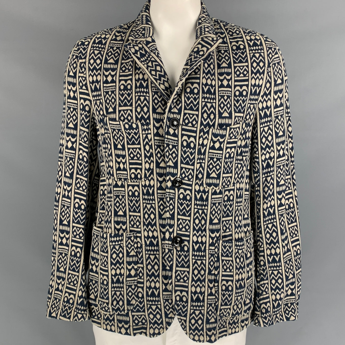 ENGINEERED GARMENTS Size L Navy & Ivory Print Cotton Peak Lapel