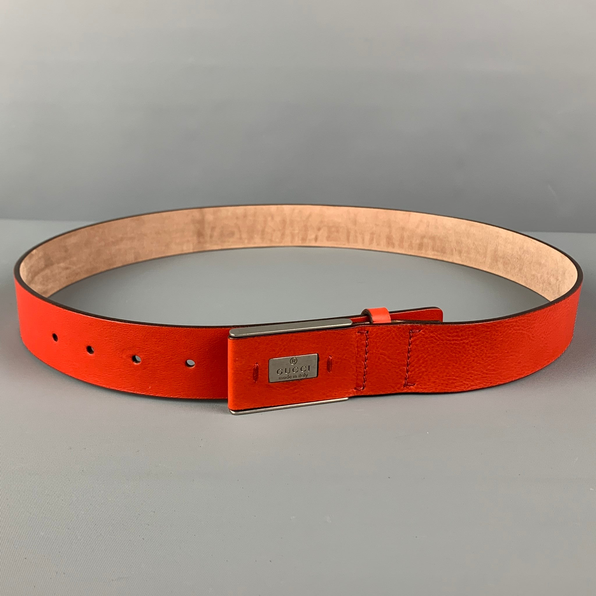 GUCCI Size 36 Orange Silver Leather Belt – Sui Generis Designer Consignment