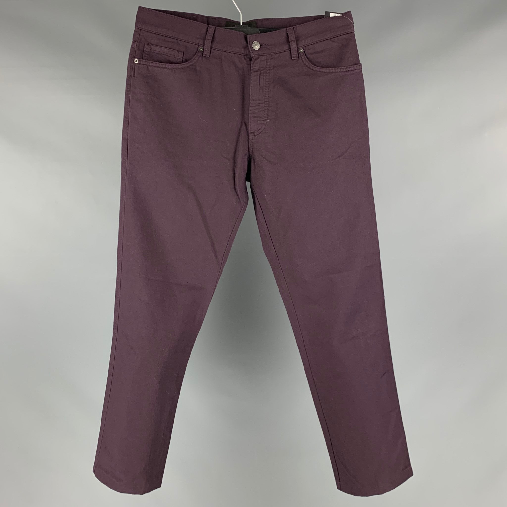 LOUIS VUITTON Size 2 Olive Cotton Polyester Tailored Jodhpurs Pants – Sui  Generis Designer Consignment