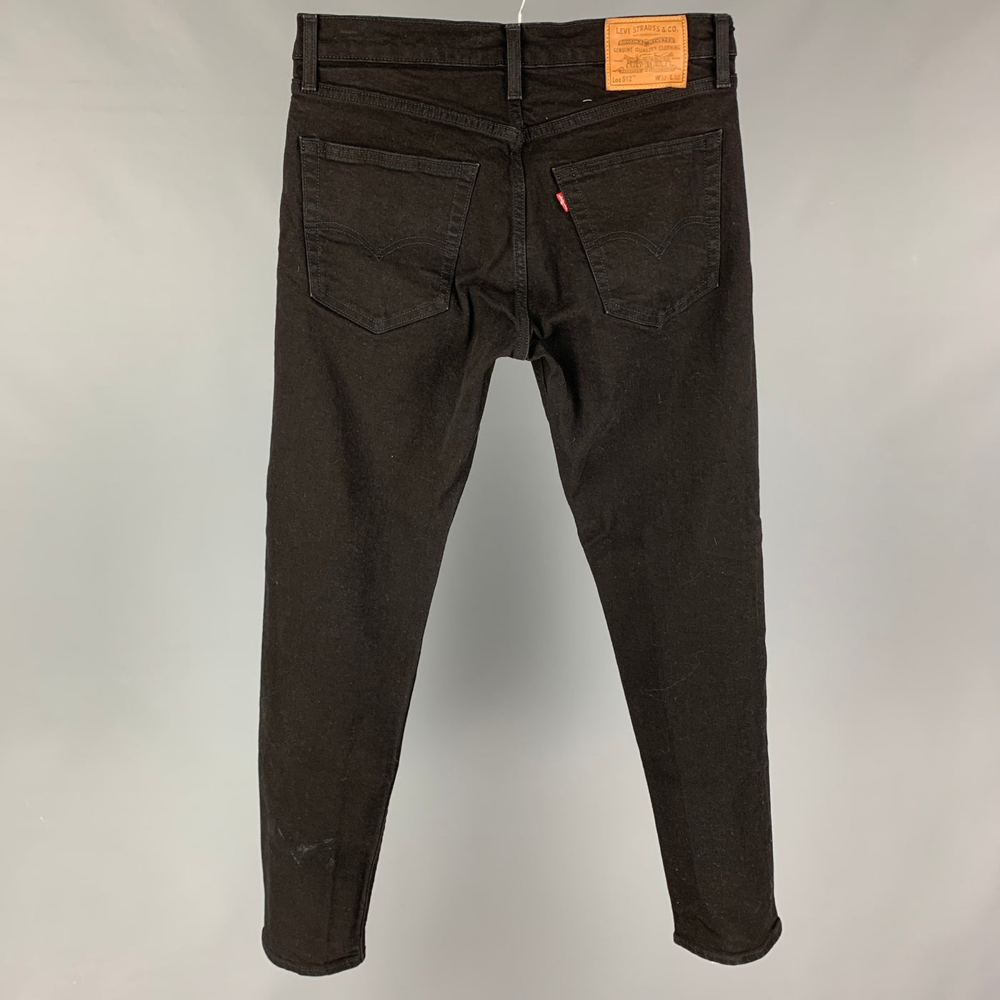 LEVI'S Size 31 Black Cotton Slim Jeans – Sui Generis Designer Consignment