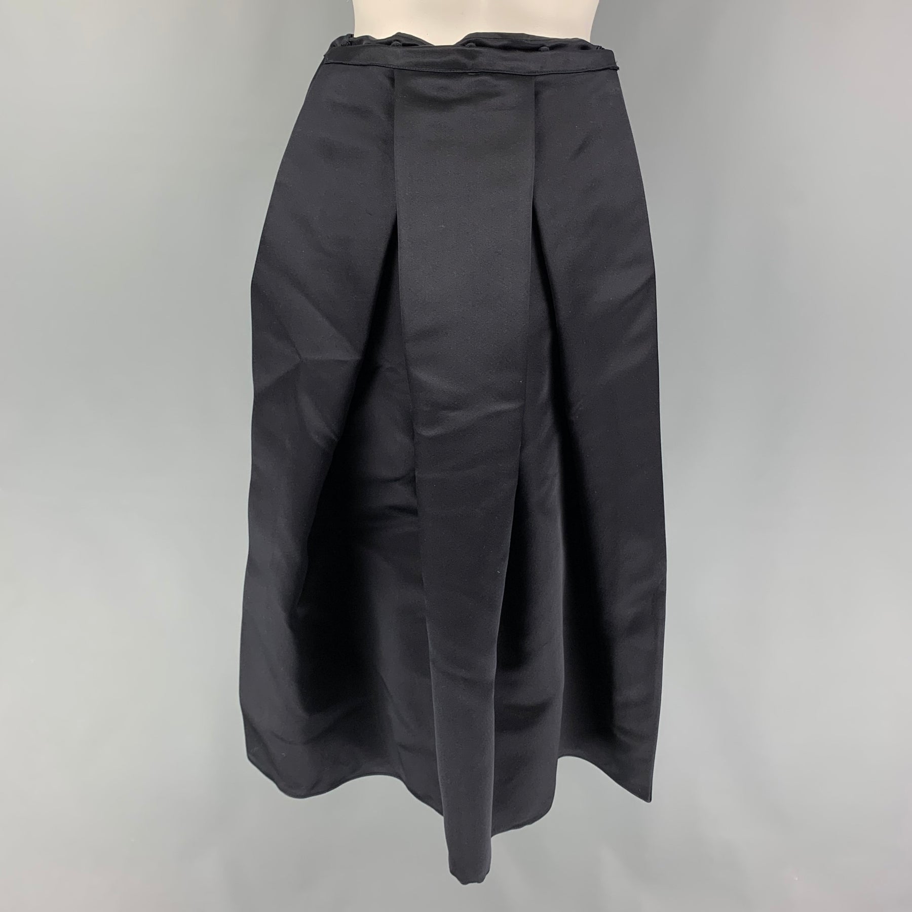 PRADA Size 2 Navy Double Satin Silk Mini Skirt – Sui Generis Designer  Consignment
