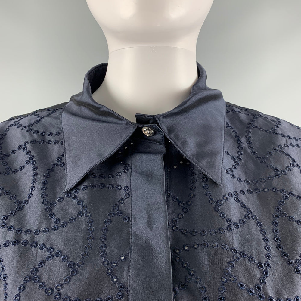 LOUIS VUITTON Size M Blue Knitted Wool Silk Creeper Pullover – Sui Generis  Designer Consignment