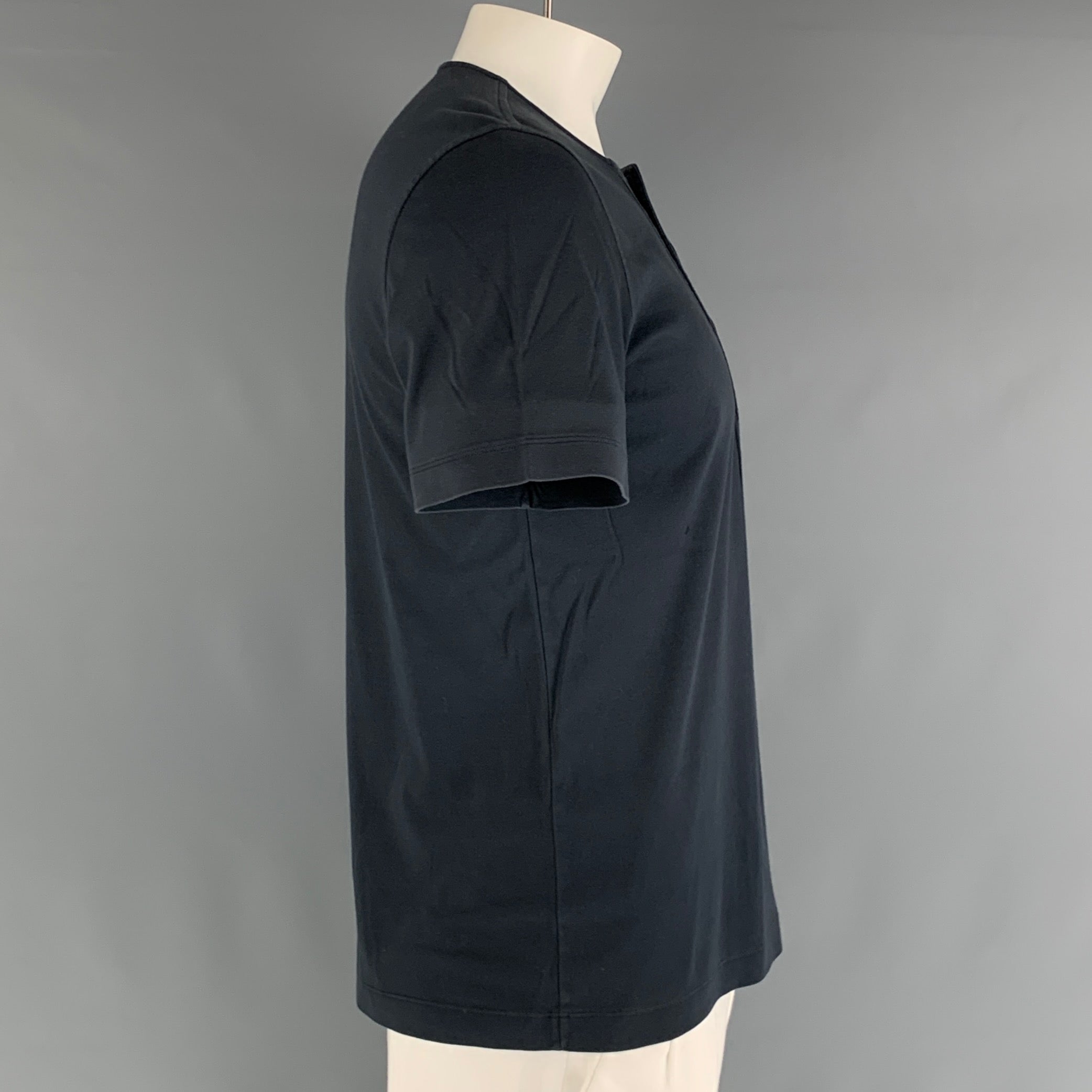LOUIS VUITTON Size 32 Blue White Plaid Cotton / Polyester Zip Fly Shorts –  Sui Generis Designer Consignment