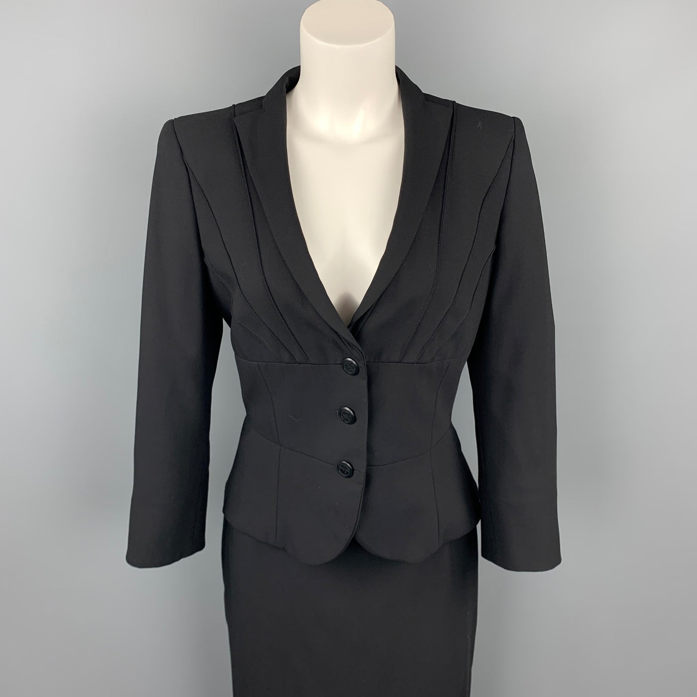 GIORGIO ARMANI Size 4 Black Wool Pencil Skirt Suit – Sui Generis Designer  Consignment