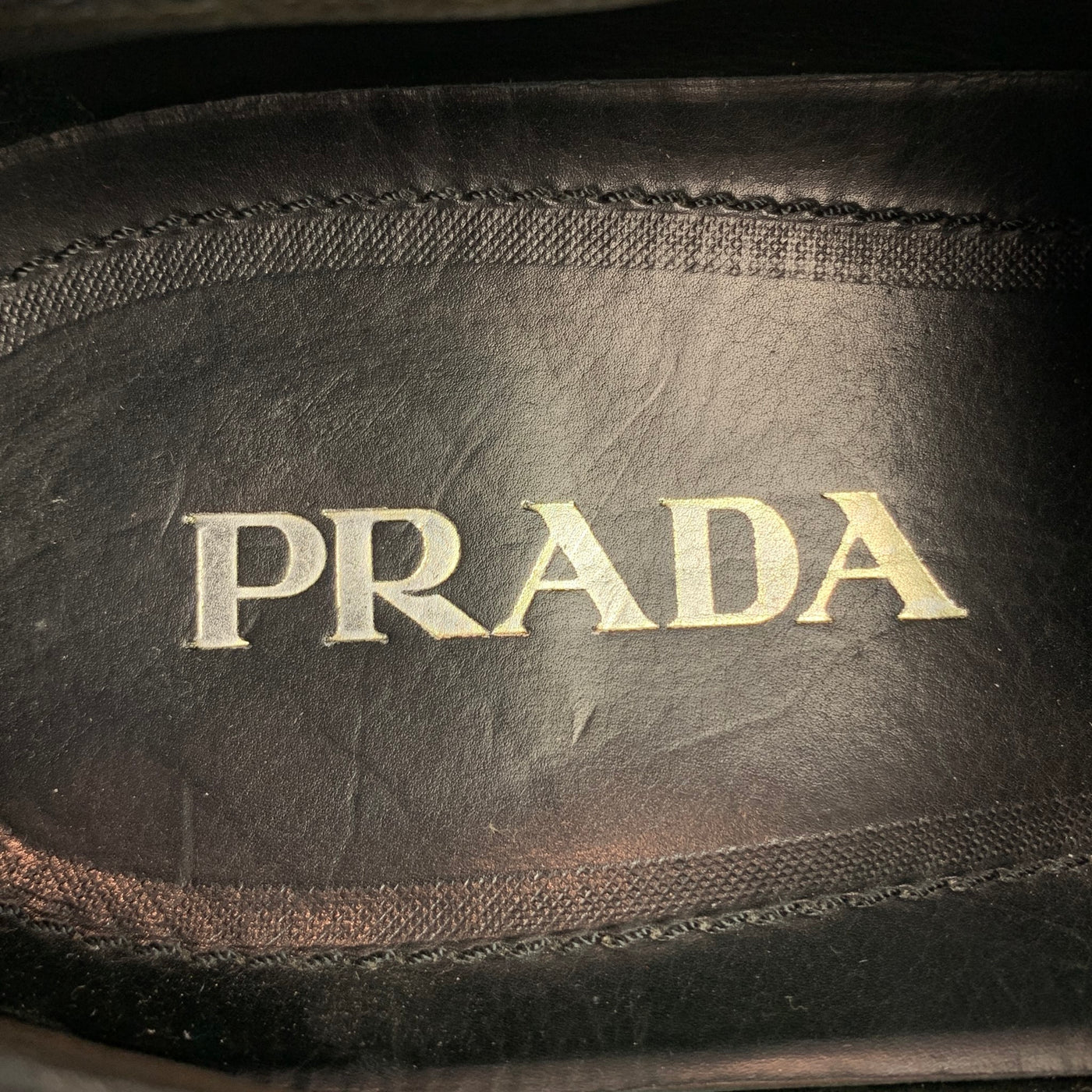 PRADA Size 9 Black & White Color Block Leather Lace Up Shoes – Sui Generis  Designer Consignment