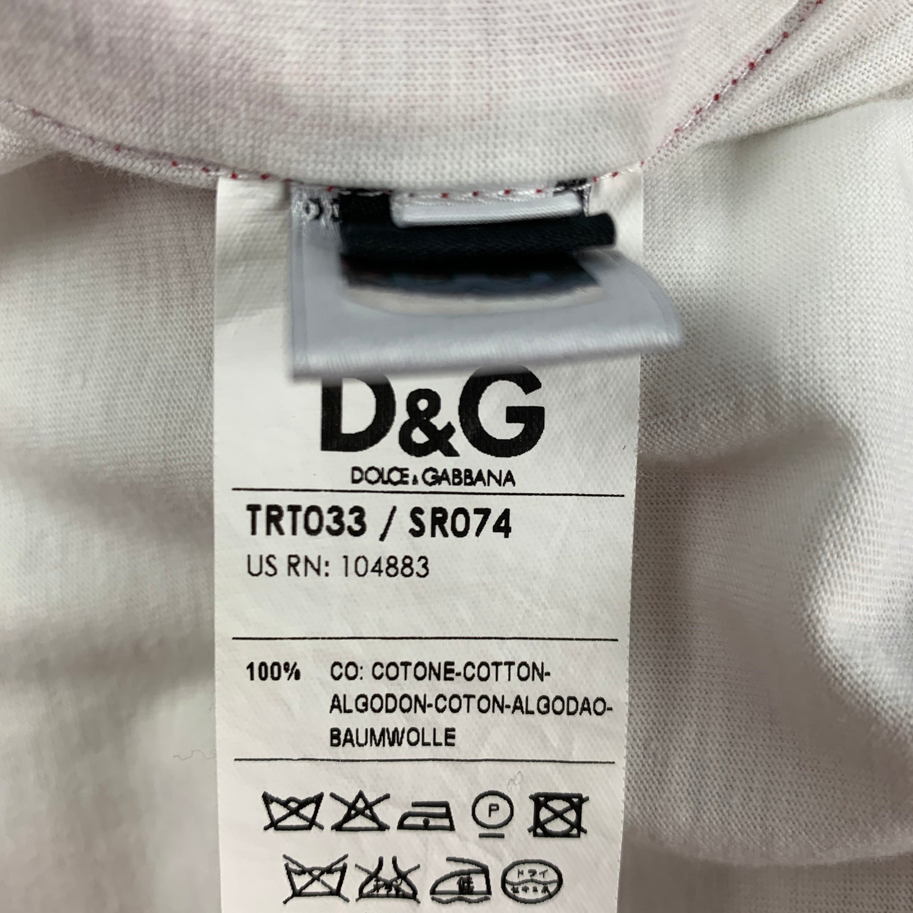 D&G by DOLCE & GABBANA Size S White Red Cotton Crew-Neck T-shirt – Sui  Generis Designer Consignment