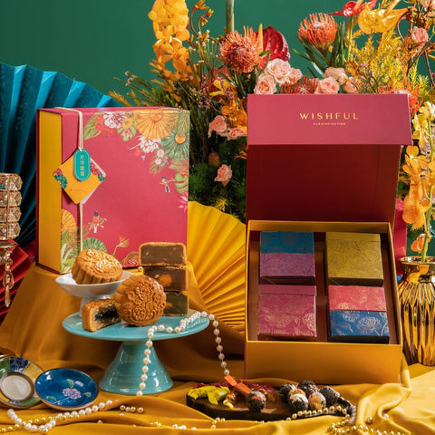 Pretty mooncake gift sets you'll want to keep for yourself - Her World  Singapore