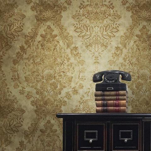 Gold Metallic Victorian damask Wallpaper