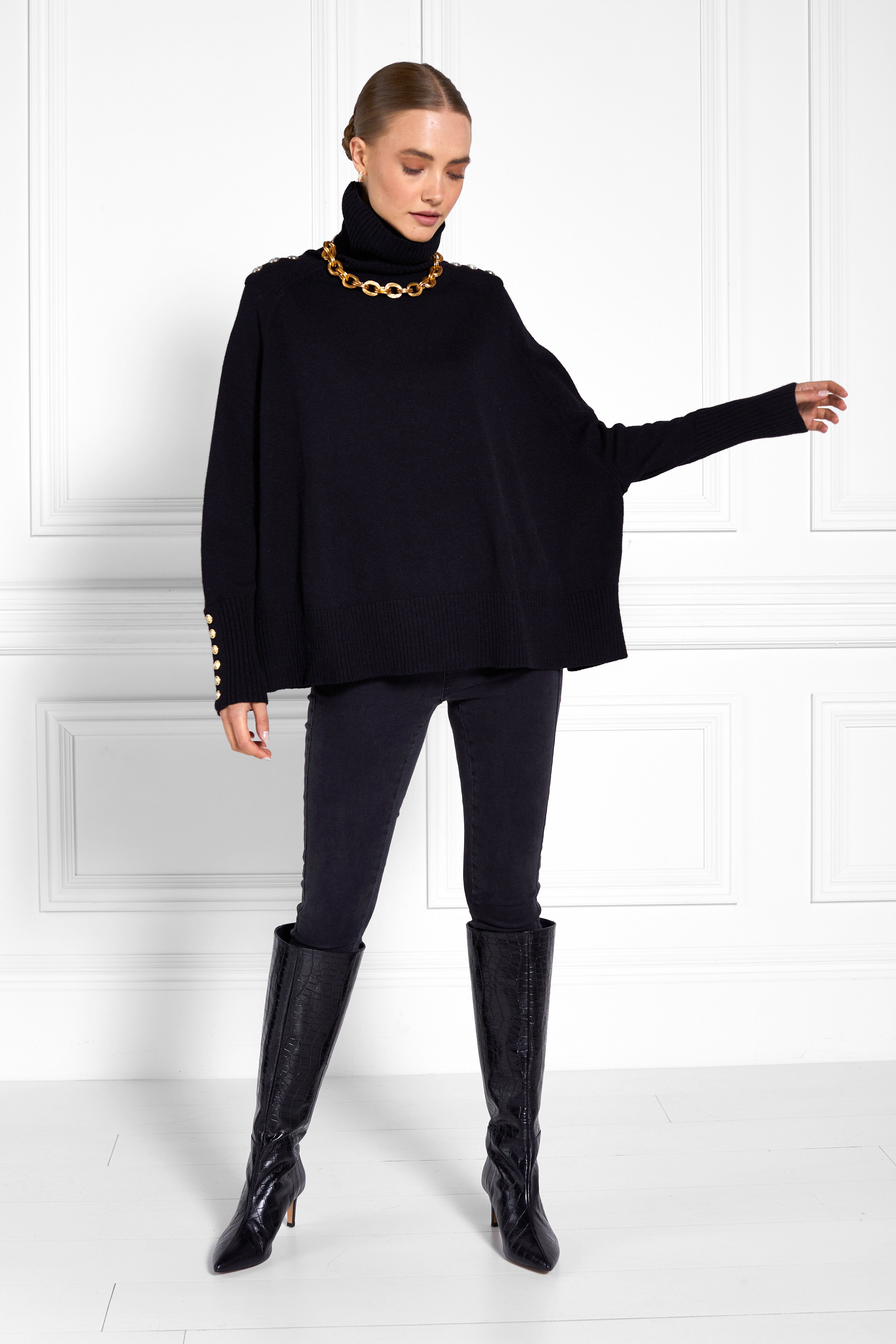 Kingsbury Cape Knit (Black)