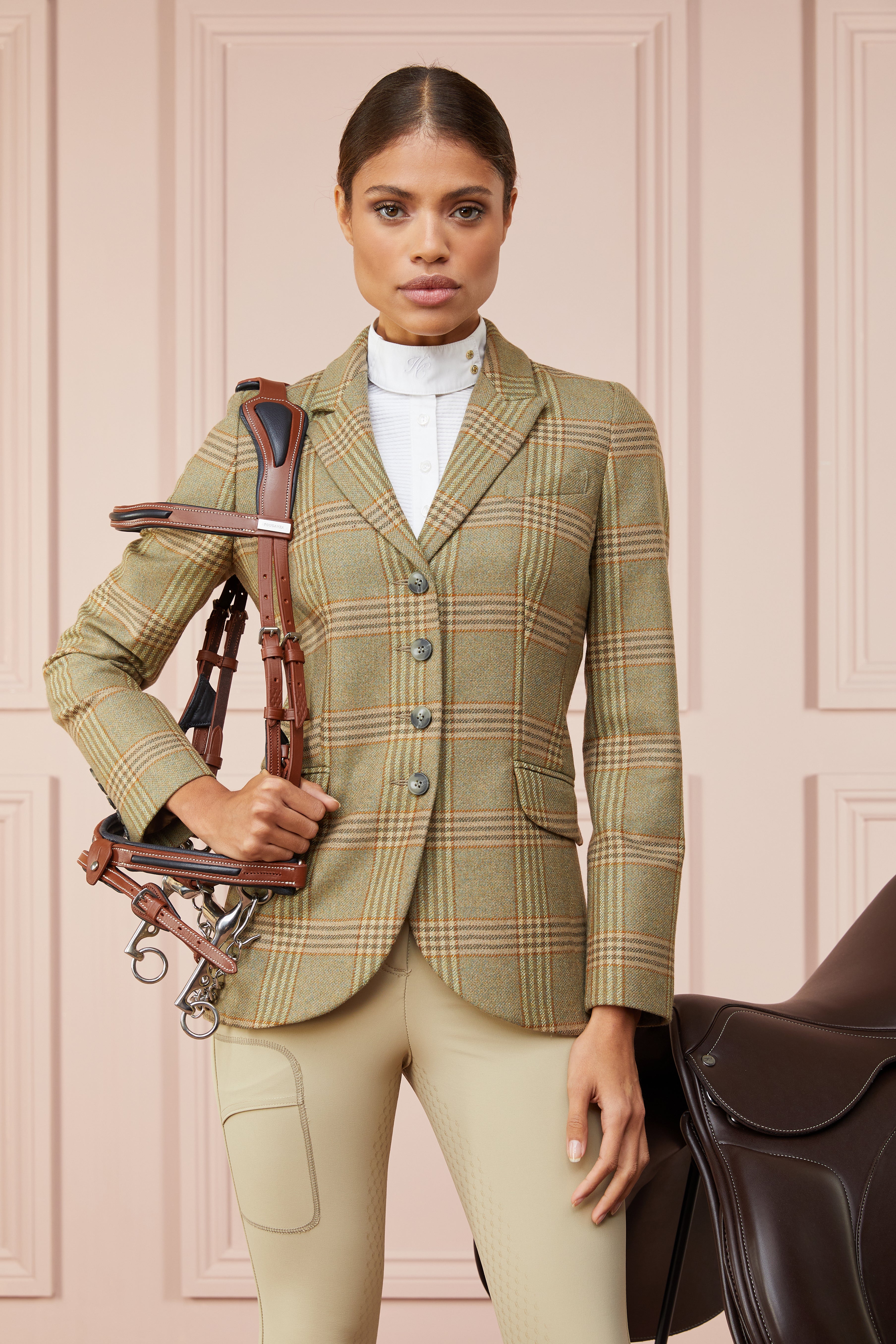 Tweed Riding Jacket (Leveret)