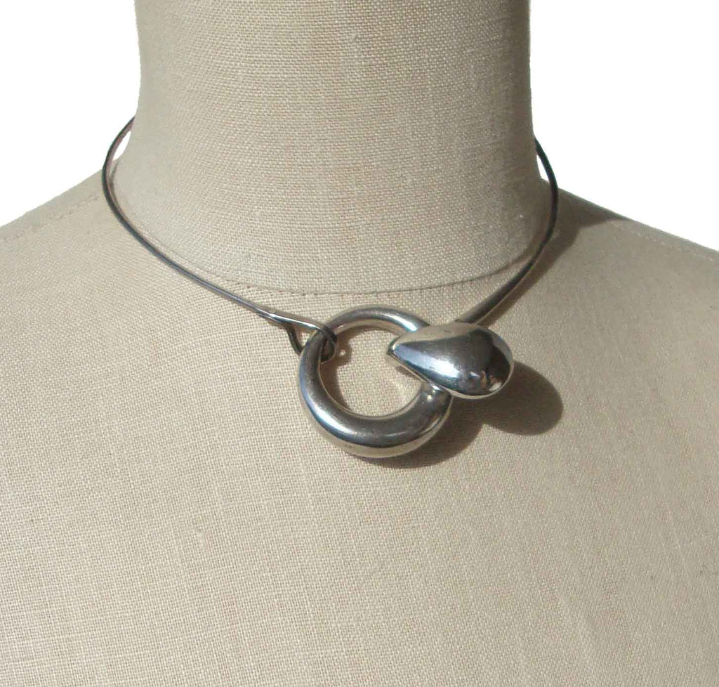 Vintage 70s Elsa Peretti Collar Tiffany Sterling Silver Teardrop Moder Metro Retro Vintage