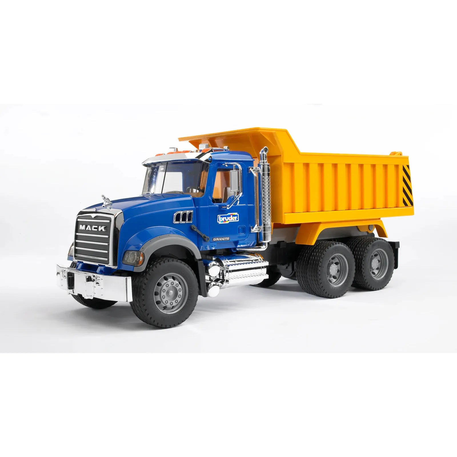 Bruder Mack Granite Tip-Up Truck