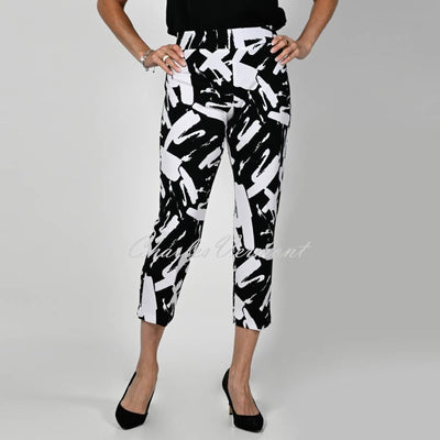 Animal Print Cropped Pants Style 246353