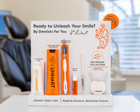 Linhart Smile Care POS Display