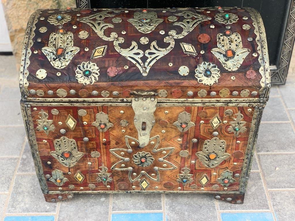 Vintage Box Purse Cedar Wood Jewelry Box Treasure Box Case 