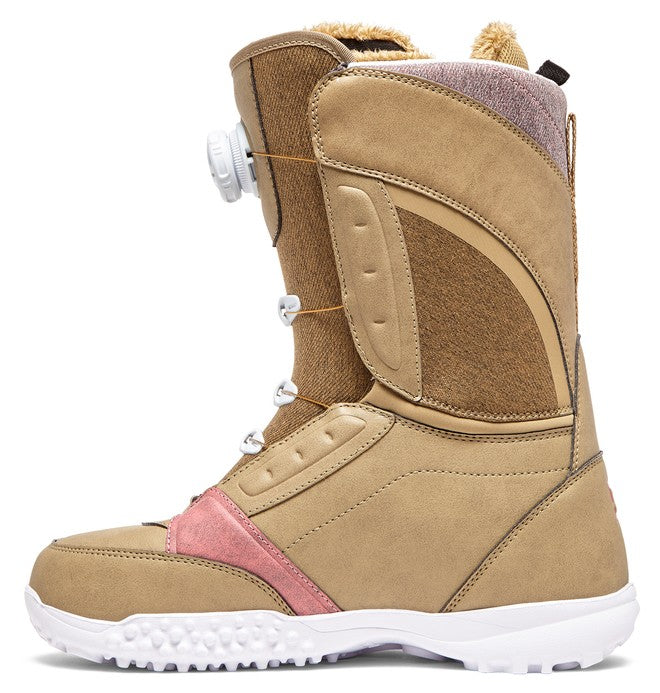 lotus tan boots