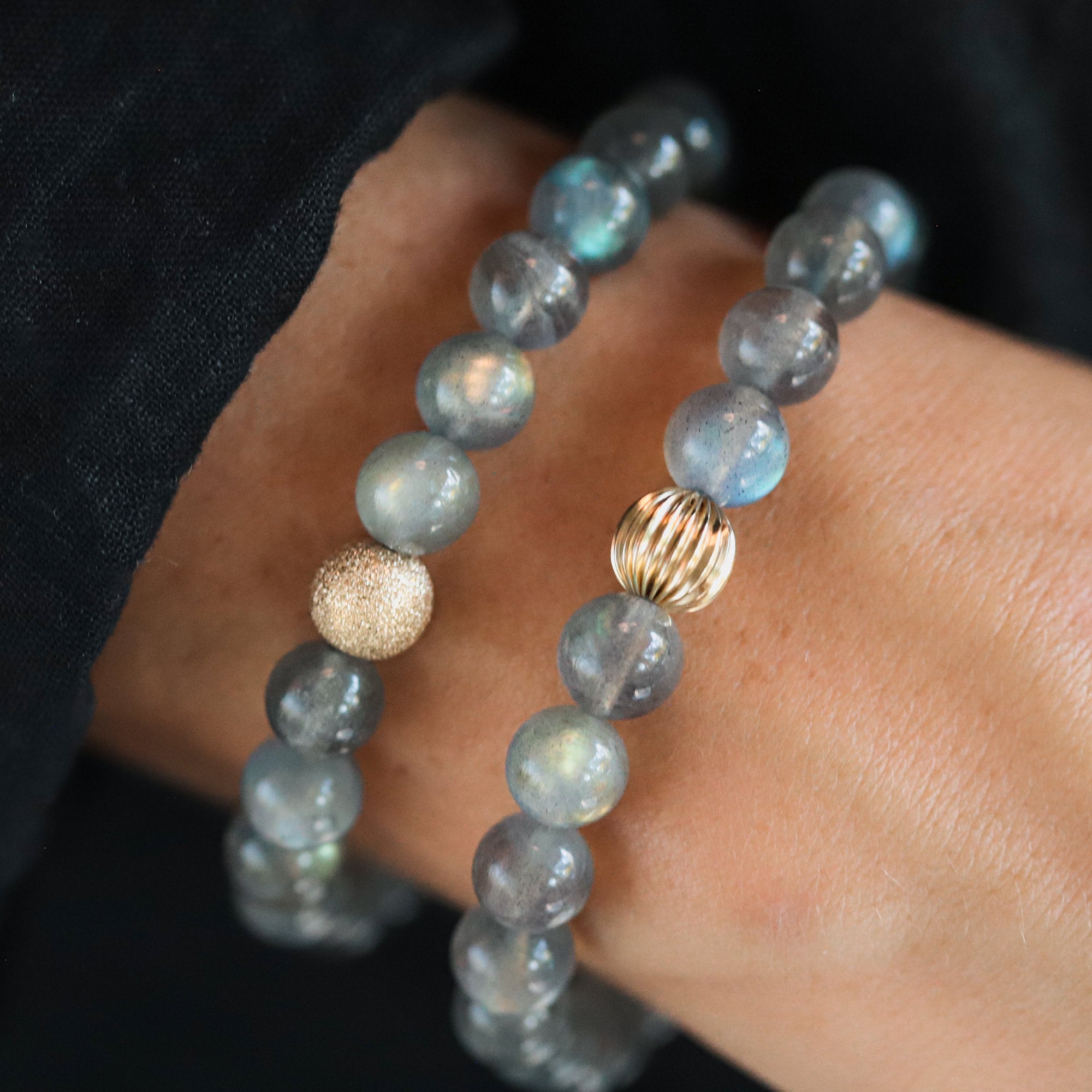 Labradorite Bracelet (Grade AA, 8mm), Otter Spirit