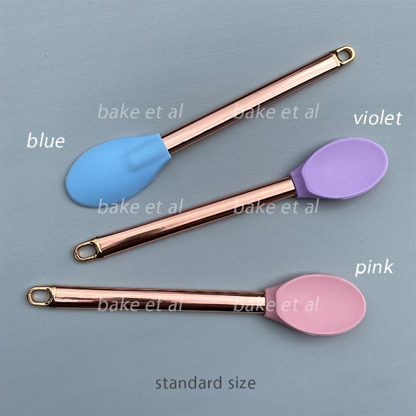 https://cdn.shopify.com/s/files/1/2123/1937/products/spatularosegoldspoon_600x.jpg?v=1600698379