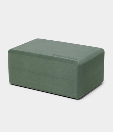 Manduka Recycled Foam Yoga Block - Leaf Green – Soulcielite