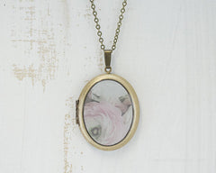 Locket Floral