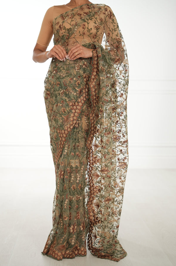 Tall 40 18k Saree Silhouette™