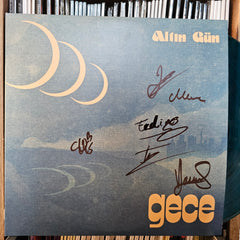 Altin Gün - Gece (AUTOGRAPHED Summer Sky Wave Blue LP Vinyl)