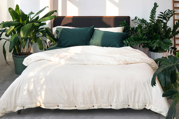 organic-cotton-classic-natural-duvet-cover-paired-with-classic-forest-pillowcase-pair-bu-SOJAO