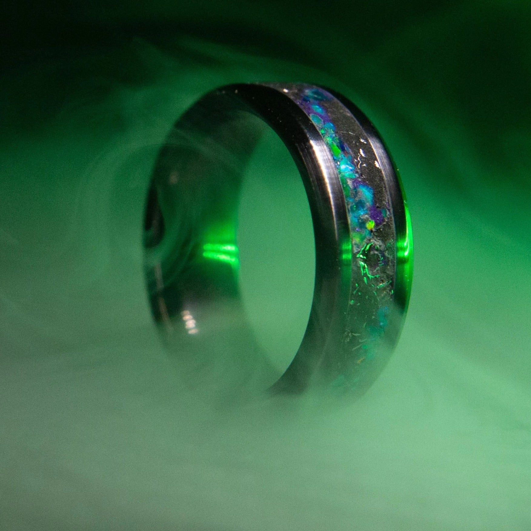 Image of The Area 51 Glowstone Ring