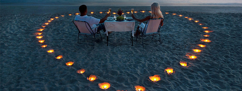 Candlelight Dinner for  Anniversary  Day - lunar lamps