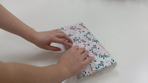 How to Wrap a Present- 4 Creative Ways Envelope Gift Wrapping Ribbon