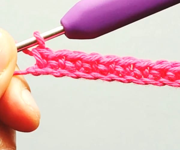 tutorial como hacer una cadeneta crochet