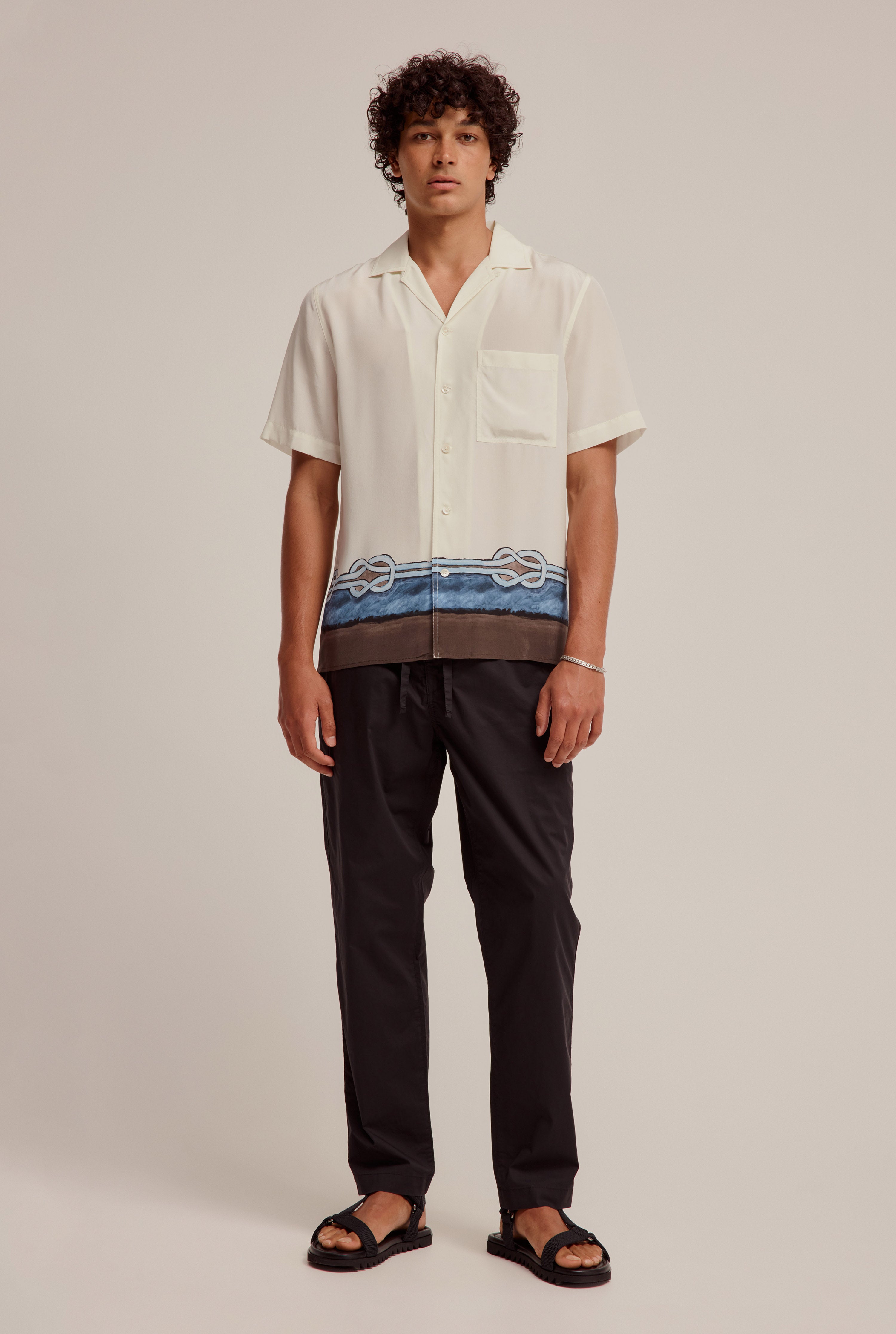 Venroy - Mens Short Sleeve Silk Camp Collar Shirt in Cream Knot Border ...