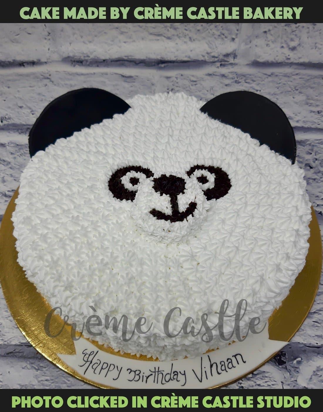 A panda face shape cake in cream finish – Creme Castle