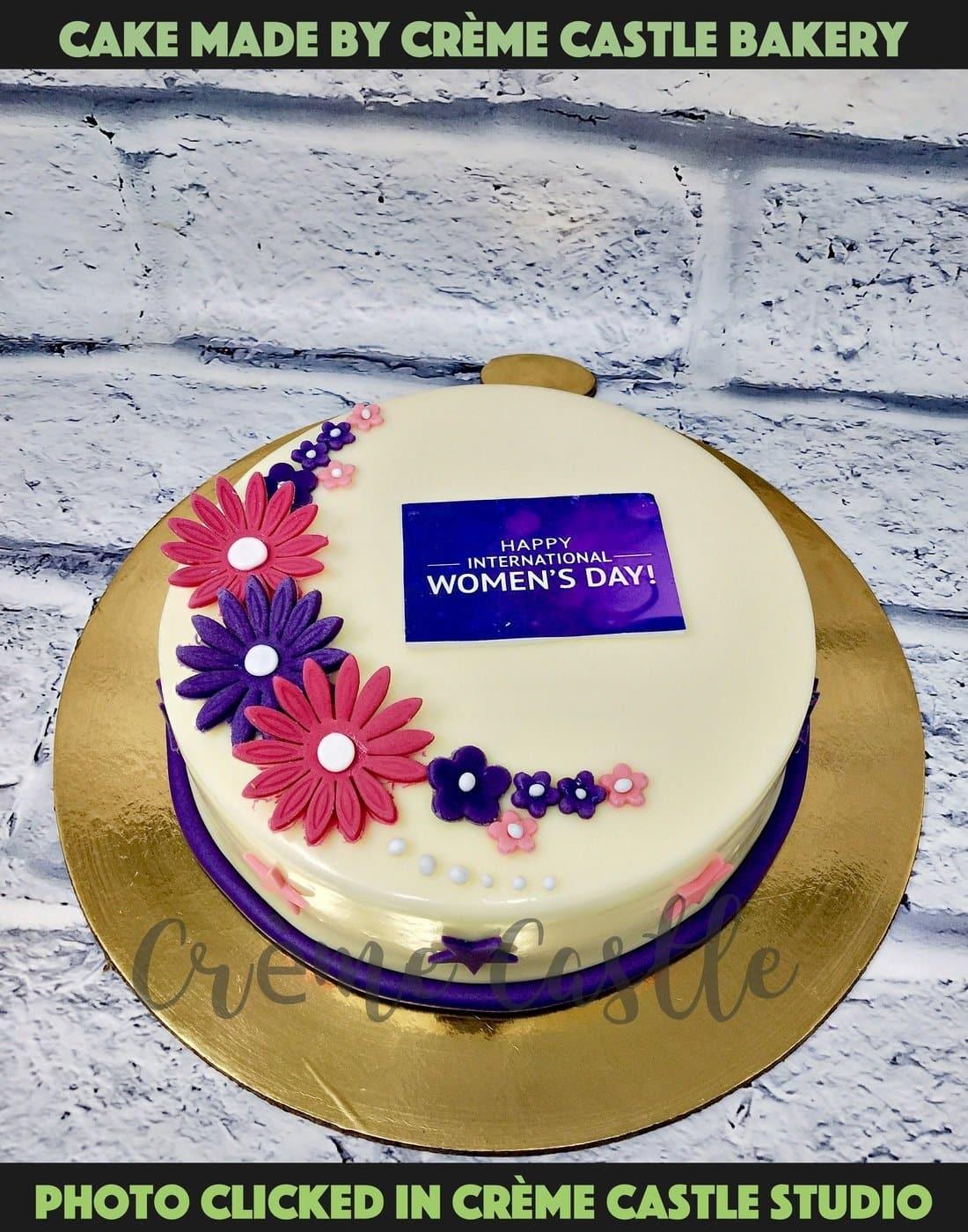 Wonder Woman Birthday Cake – Blue Sheep Bake Shop