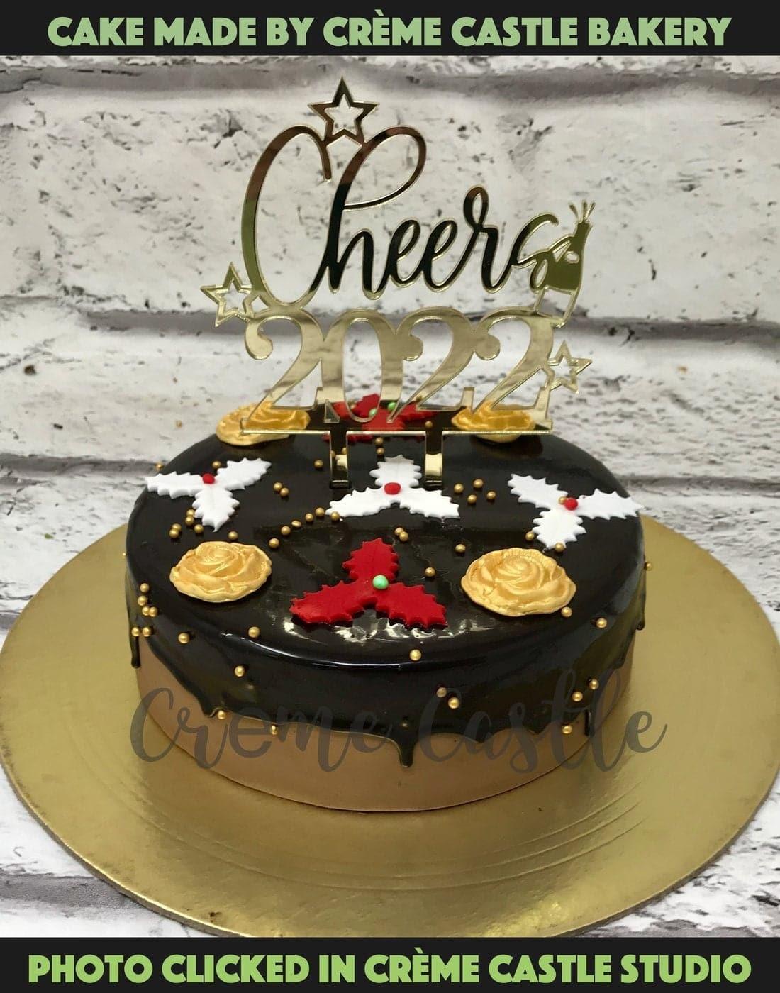 Gold New Years Cake – Creme Castle