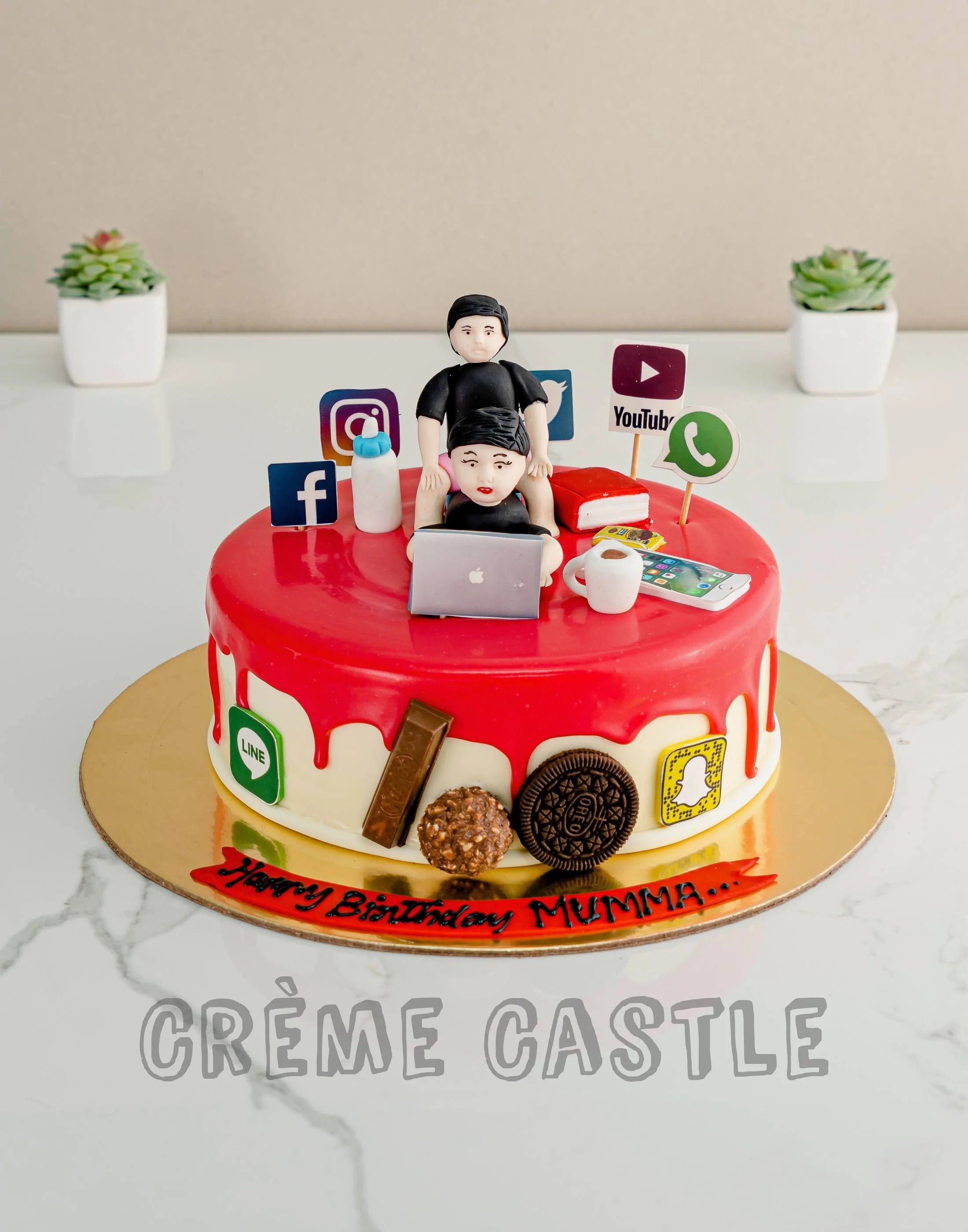 car cakes - Creme Castle