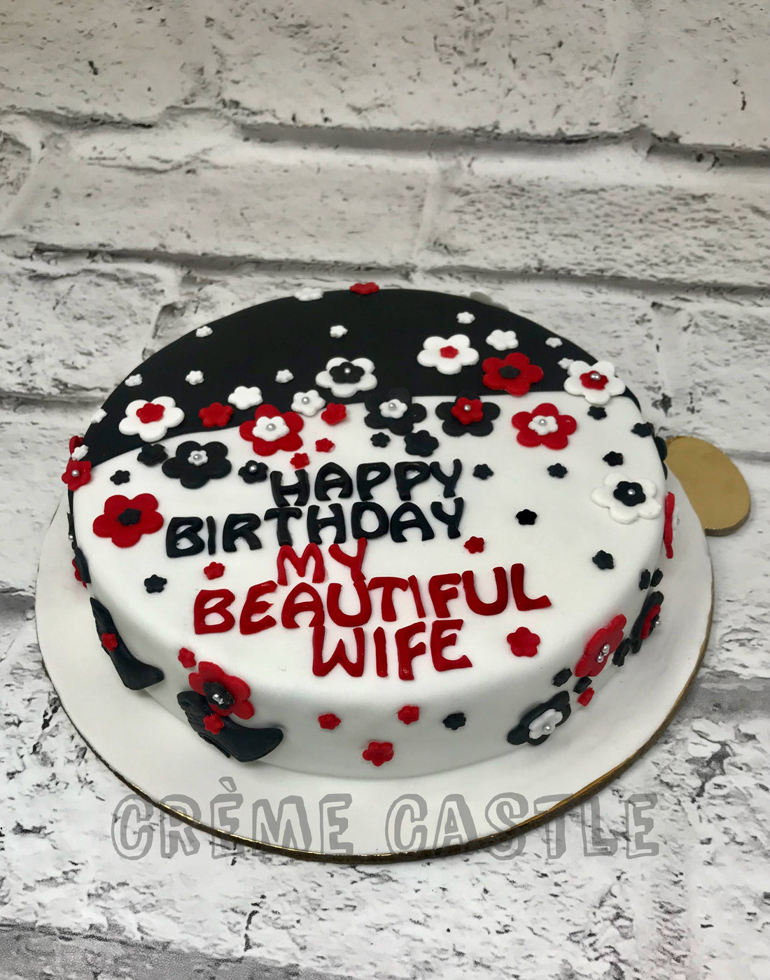 Floral Love Cake – Creme Castle