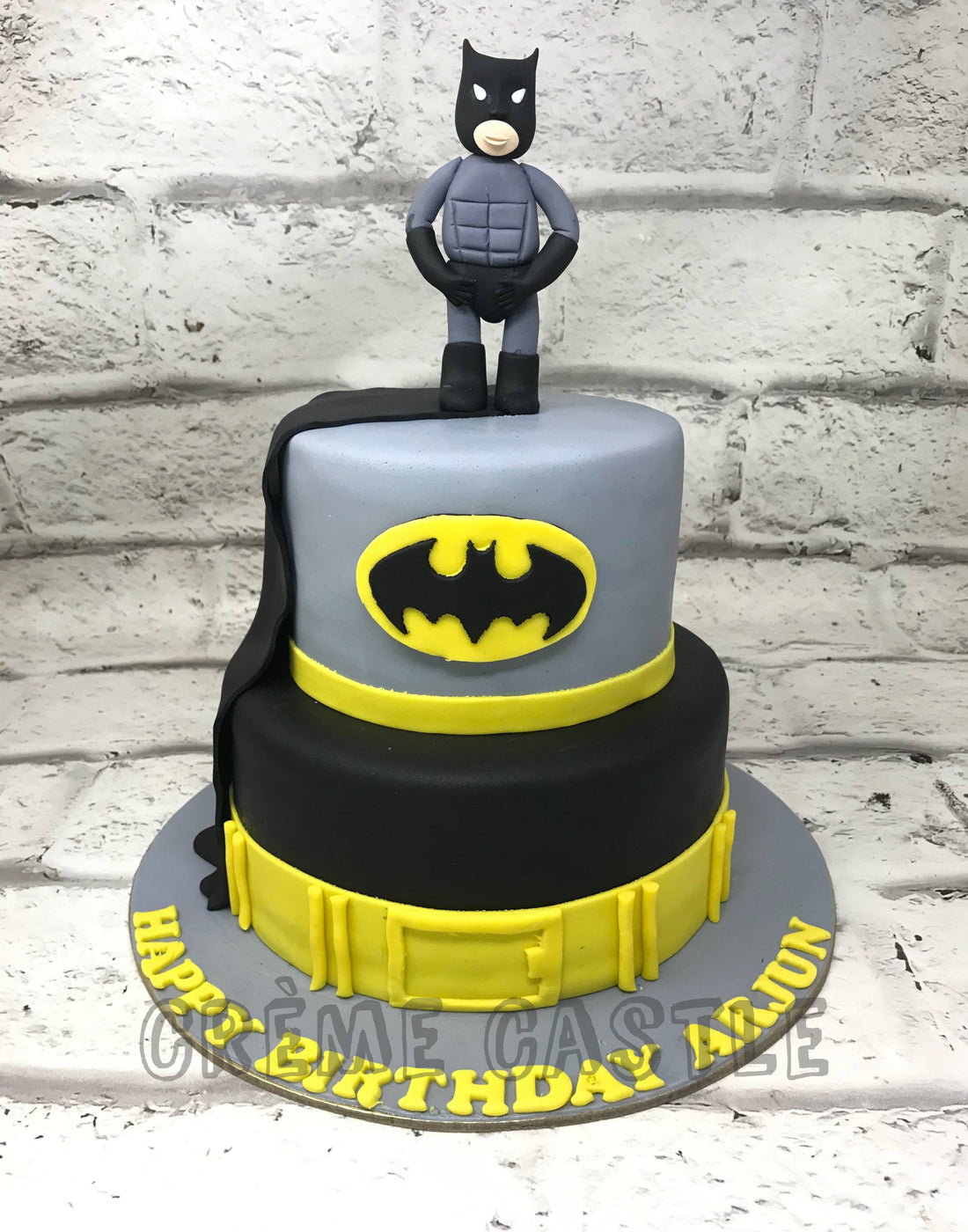 Vintage Batman Cake – Creme Castle