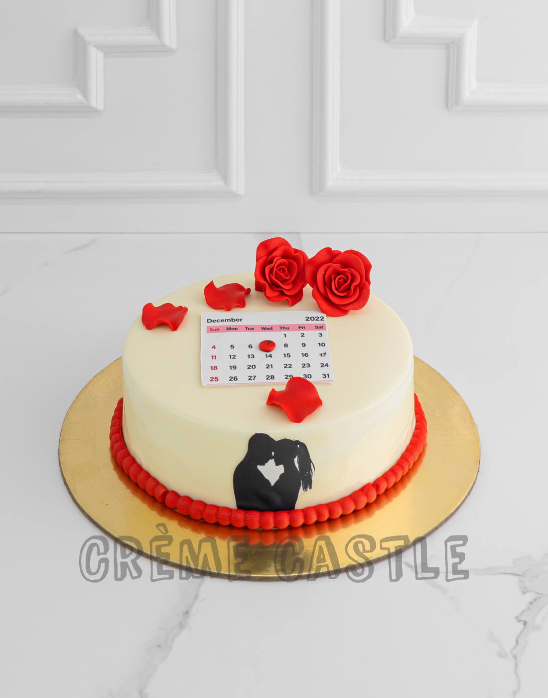 Calendar Couple Love Cake – Creme Castle