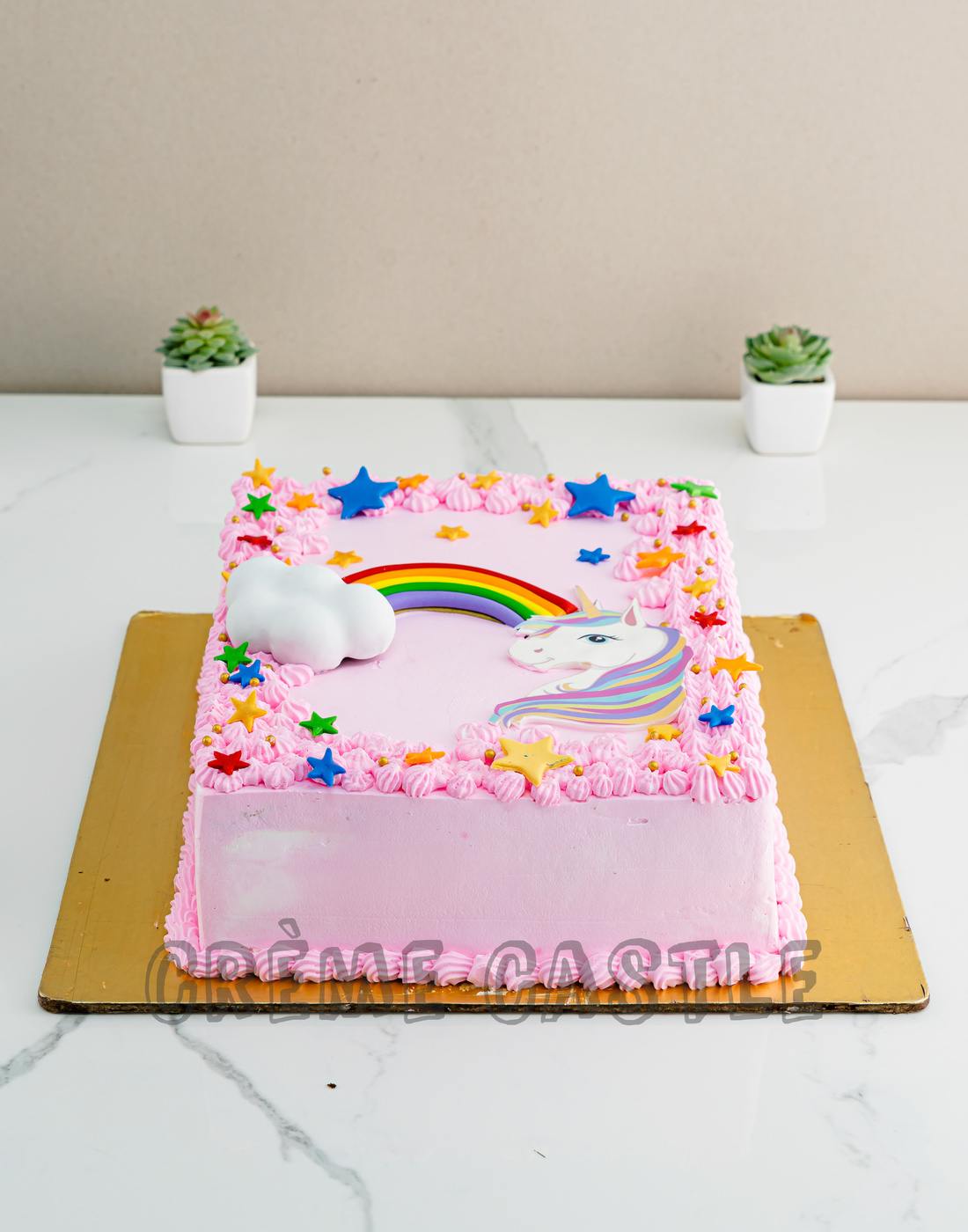 Unicorn Square Cake – Creme Castle